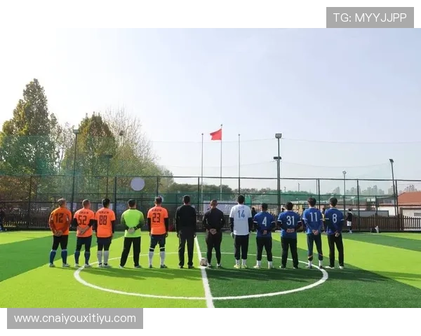 新爱体育足球官网：便捷的赛事预约与票务购买服务，轻松参与现场足球盛事